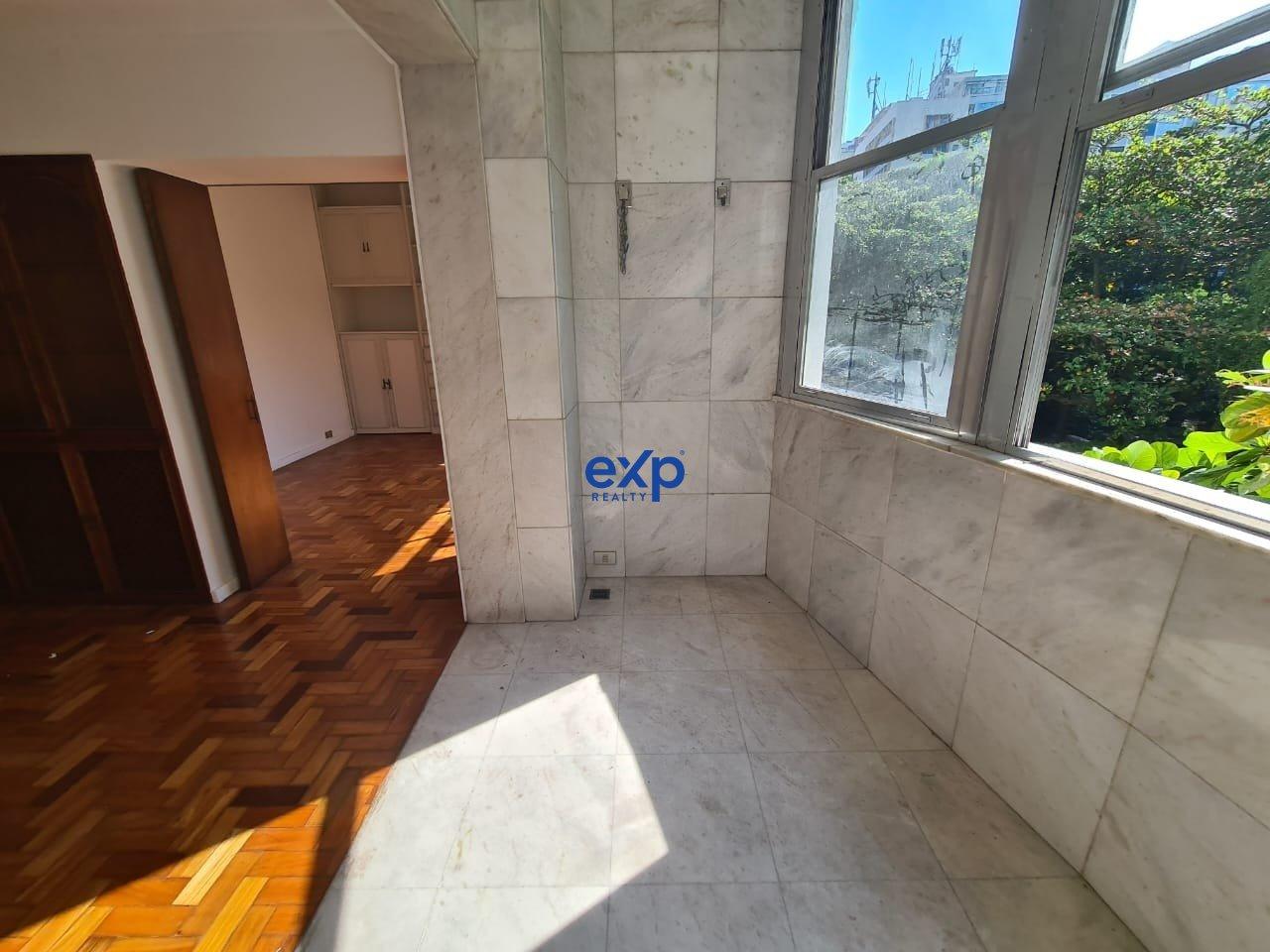 Apartamento à venda com 3 quartos, 120m² - Foto 41