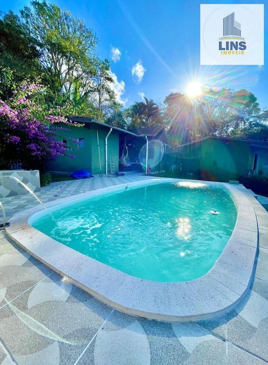 Chácara à venda com 2 quartos, 150m² - Foto 1