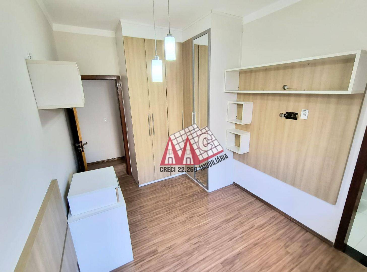 Casa para alugar com 3 quartos, 162m² - Foto 15