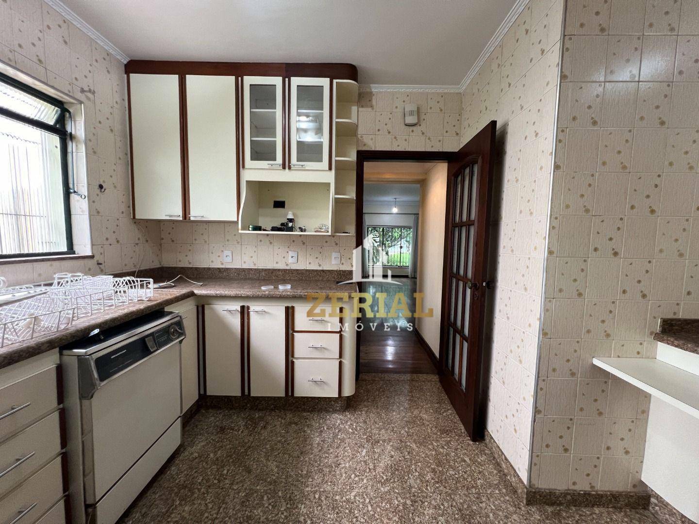 Sobrado à venda com 3 quartos, 228m² - Foto 9