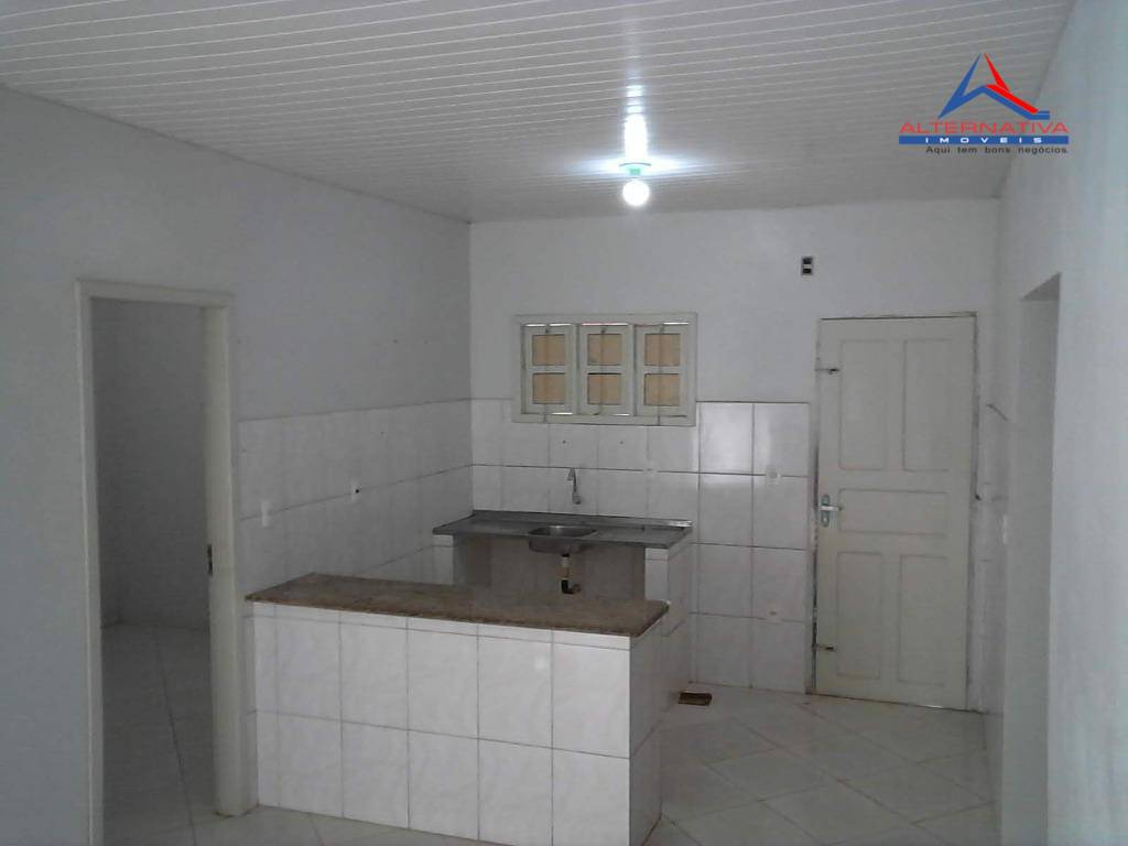 Casa à venda com 4 quartos, 180m² - Foto 18