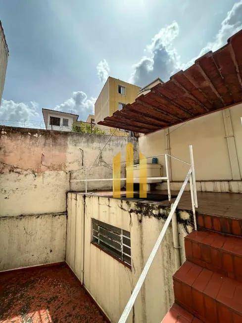 Sobrado para alugar com 3 quartos, 250m² - Foto 8