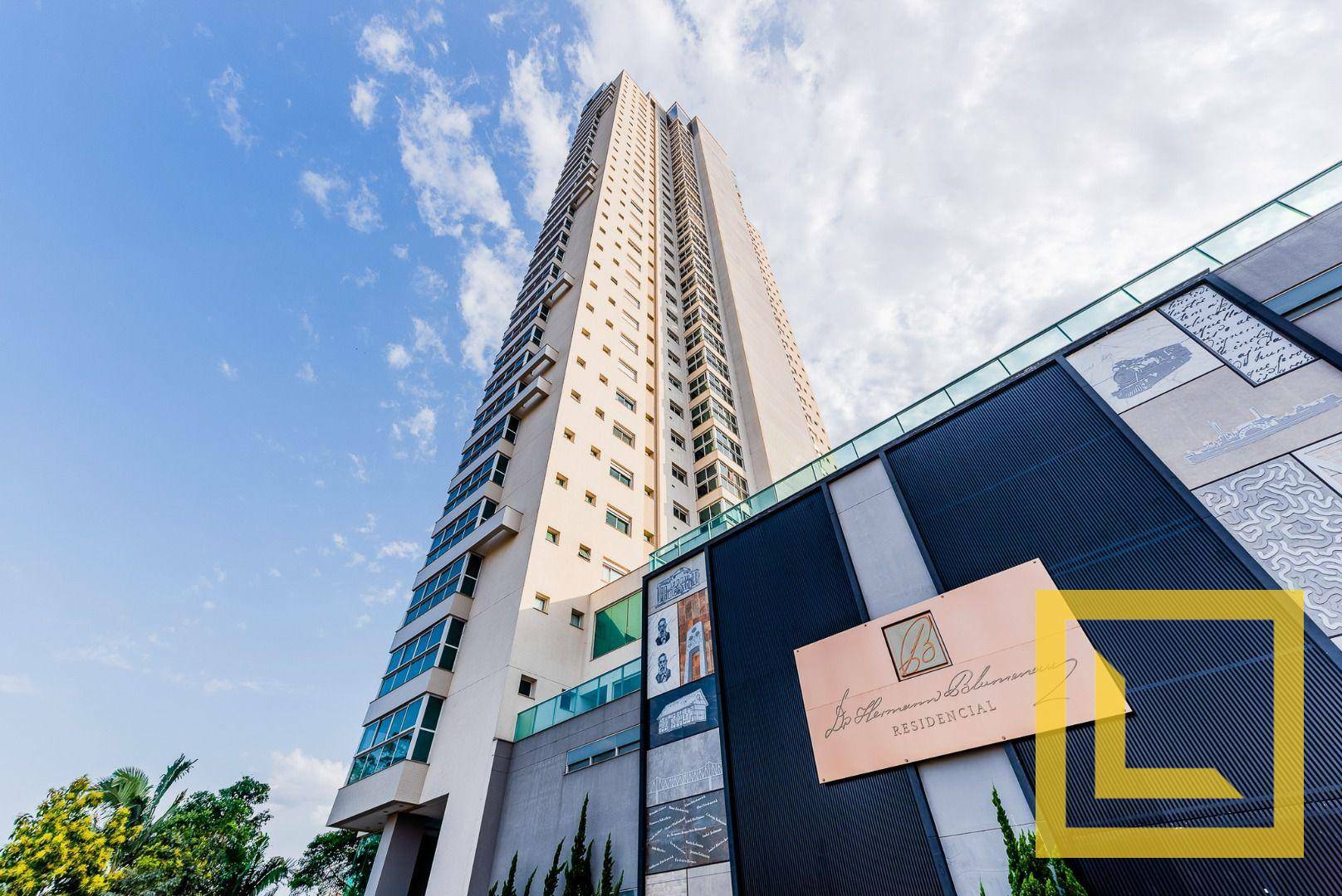 Apartamento à venda com 3 quartos, 203m² - Foto 13