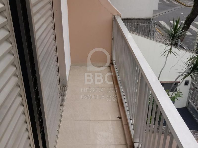 Sobrado à venda com 3 quartos, 223m² - Foto 4