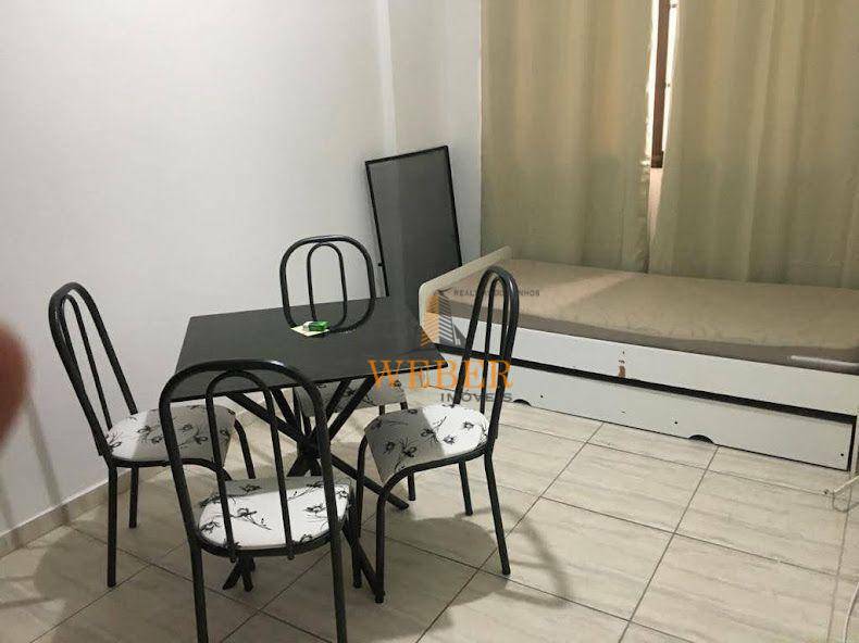 Apartamento à venda com 2 quartos, 67m² - Foto 11