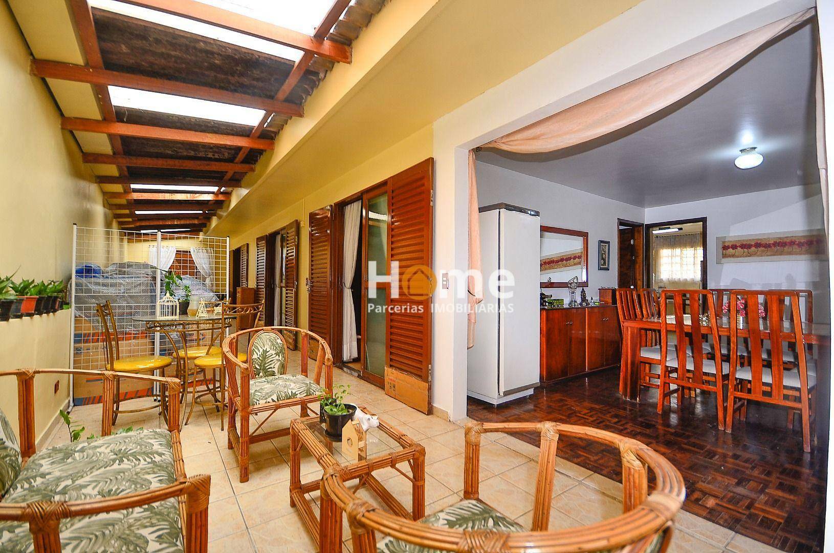Casa à venda com 3 quartos, 300m² - Foto 36