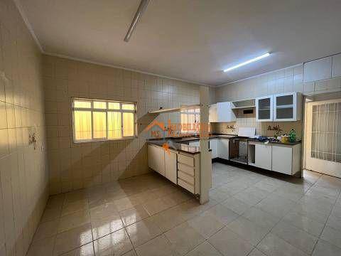 Sobrado à venda com 3 quartos, 300M2 - Foto 1