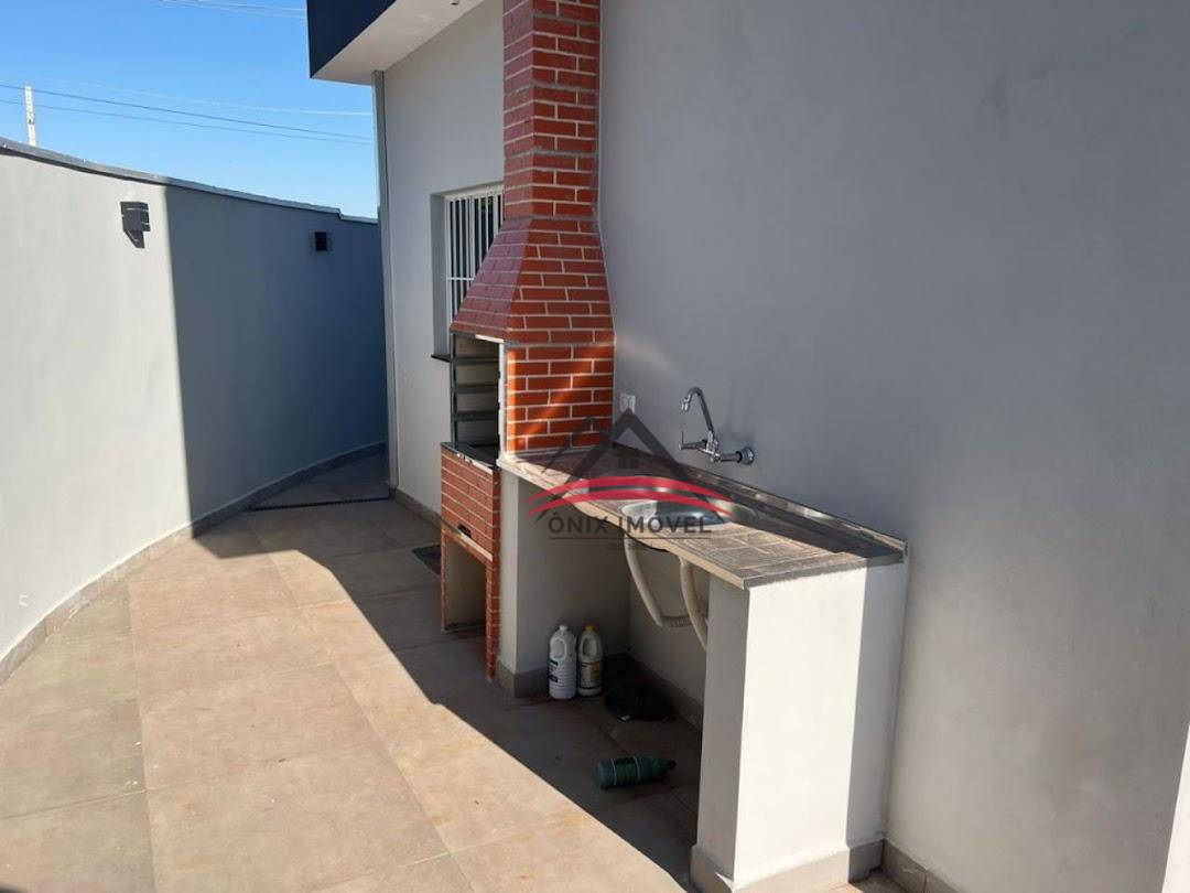 Casa à venda com 3 quartos, 100m² - Foto 21