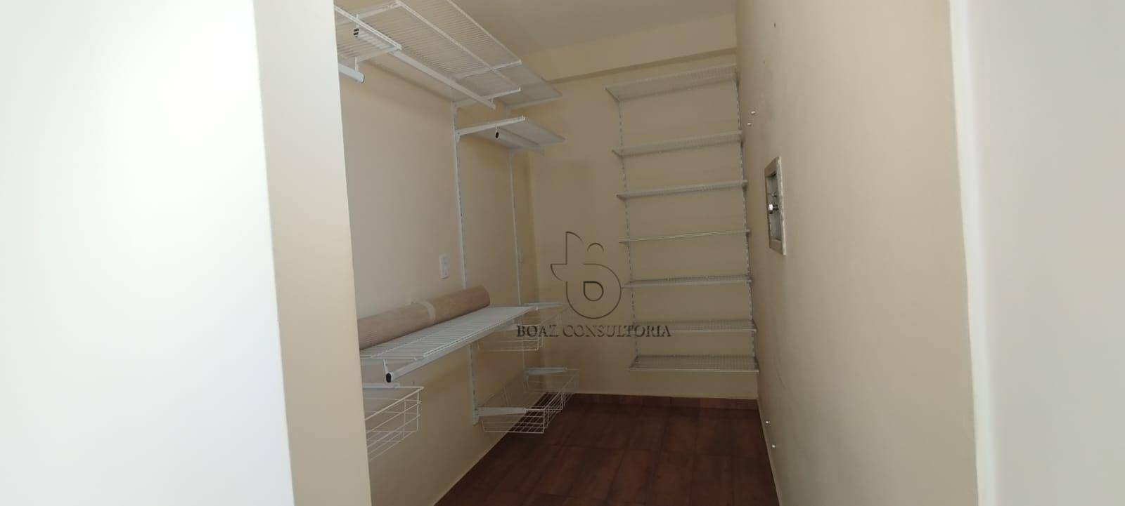 Casa para alugar com 3 quartos, 193m² - Foto 13