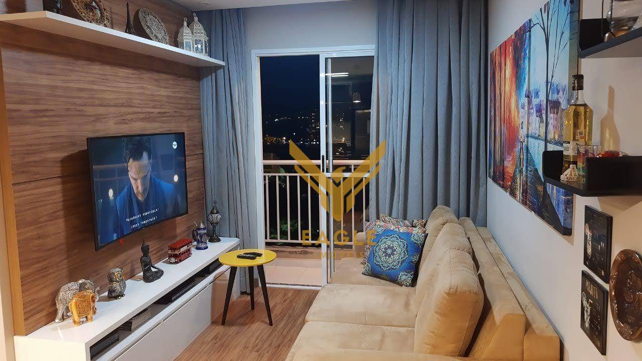 Apartamento à venda com 2 quartos, 61m² - Foto 2