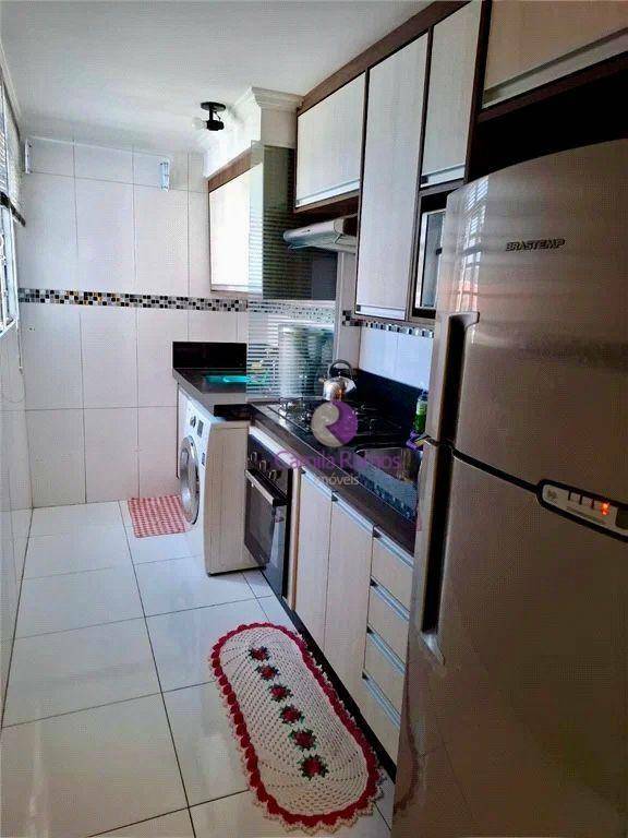 Apartamento à venda com 2 quartos, 49m² - Foto 5