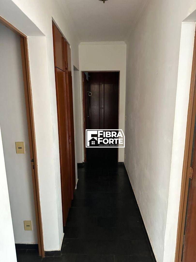 Apartamento para alugar com 3 quartos, 108m² - Foto 6