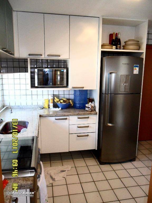 Apartamento à venda com 3 quartos, 100m² - Foto 10