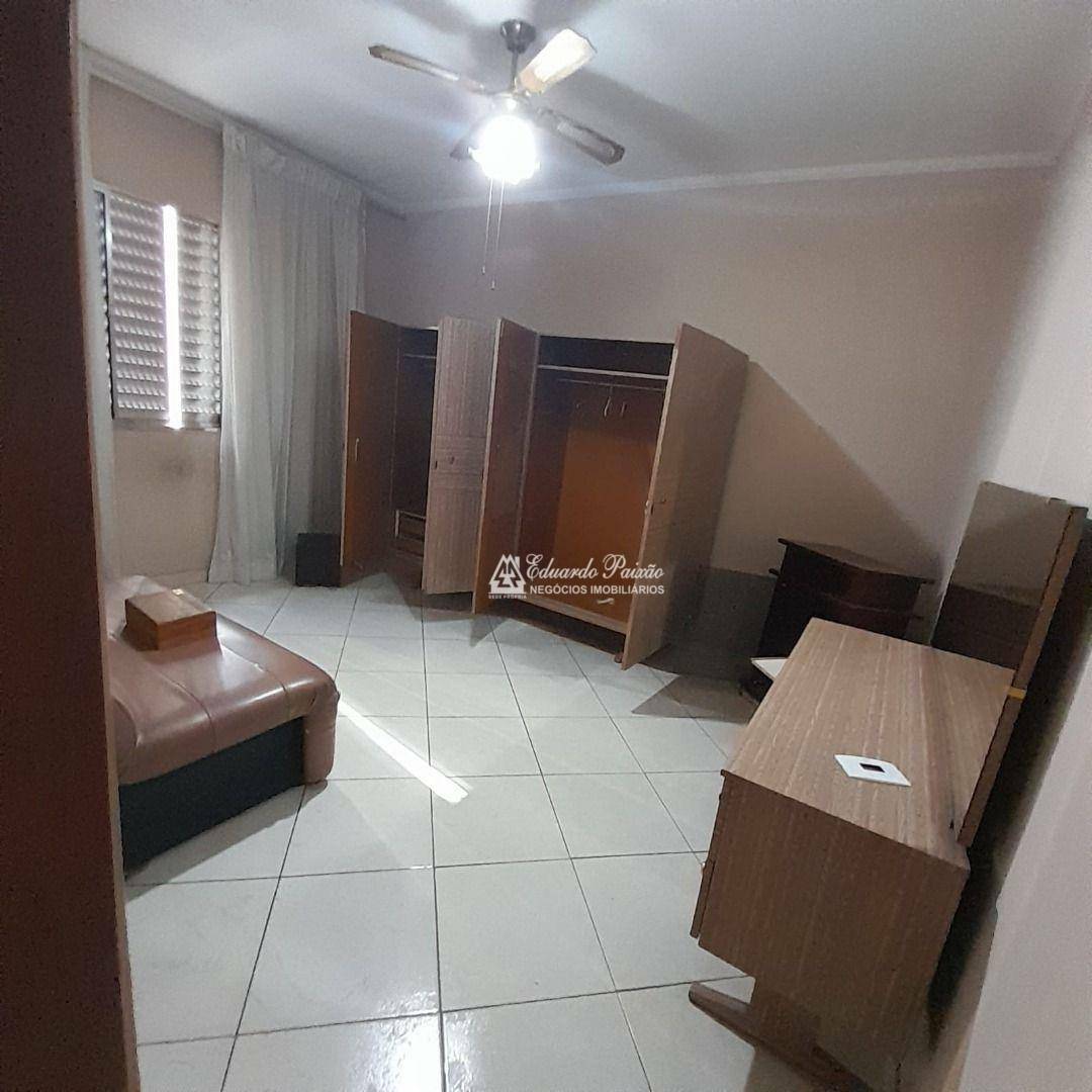 Casa à venda com 3 quartos, 186m² - Foto 9