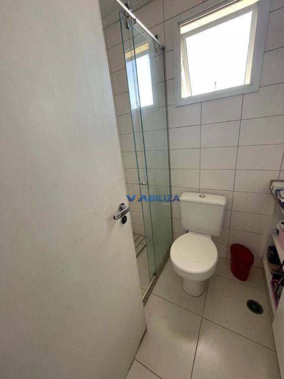 Apartamento à venda com 3 quartos, 92m² - Foto 4