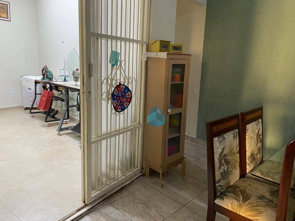 Casa à venda e aluguel com 3 quartos, 160m² - Foto 67