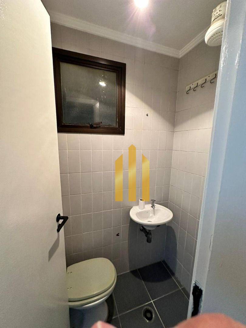 Apartamento para alugar com 3 quartos, 90m² - Foto 17