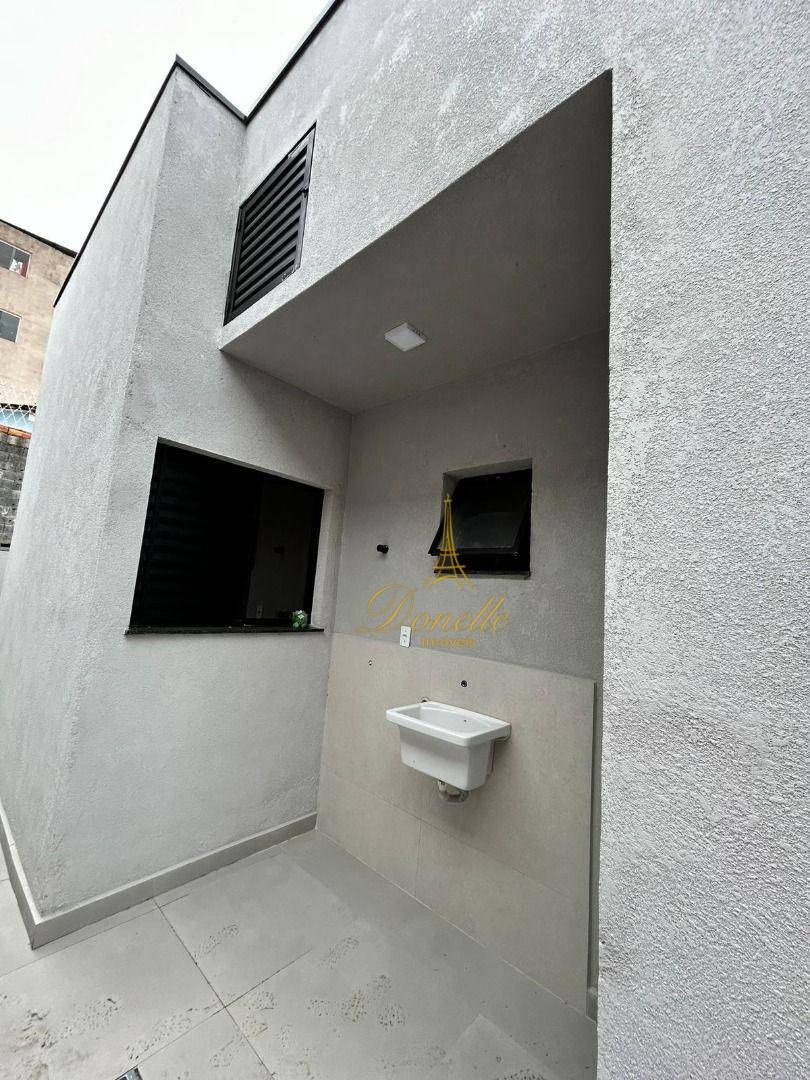 Casa à venda com 2 quartos, 65m² - Foto 16