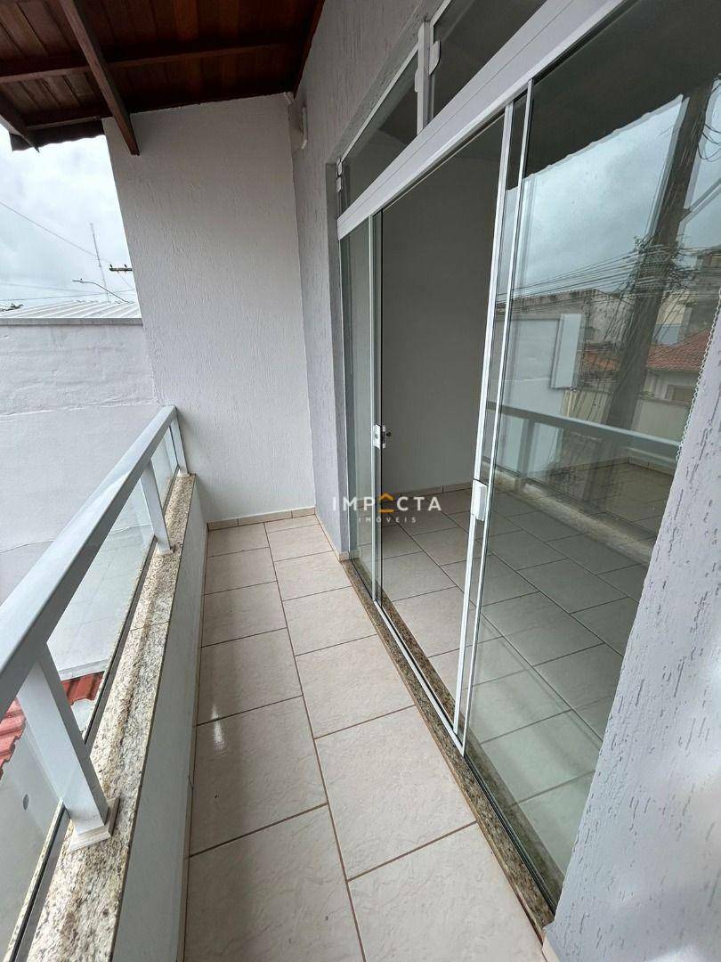 Casa à venda com 3 quartos, 168m² - Foto 15