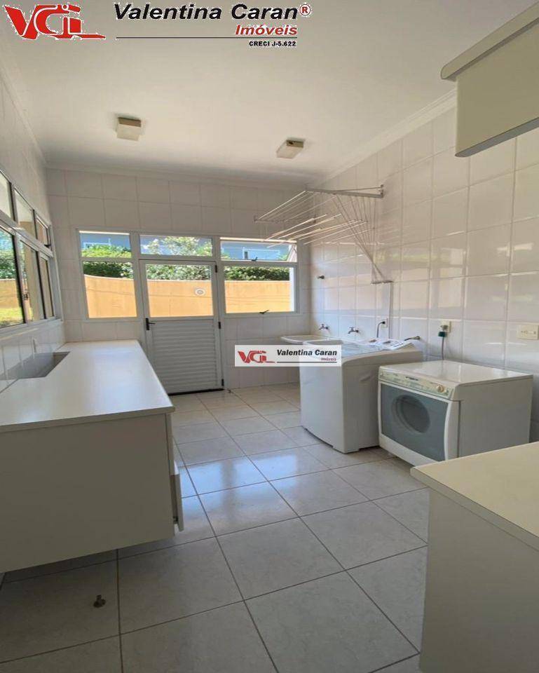 Chácara à venda com 5 quartos, 800m² - Foto 15