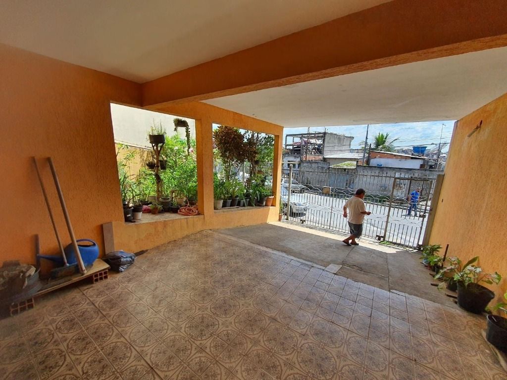 Sobrado à venda com 3 quartos, 200m² - Foto 13