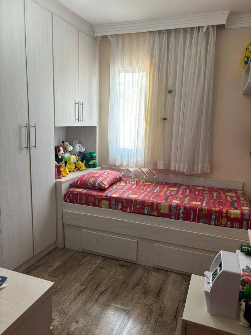 Apartamento à venda com 3 quartos, 84m² - Foto 4