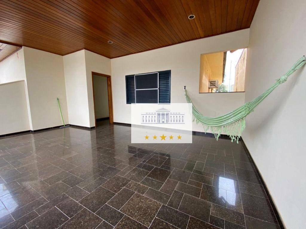 Sobrado à venda com 4 quartos, 300m² - Foto 8