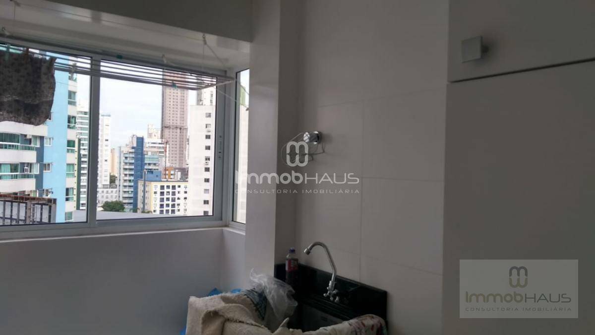 Apartamento à venda com 3 quartos, 132m² - Foto 13