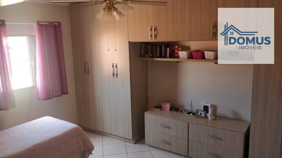 Sobrado à venda com 4 quartos, 197m² - Foto 15