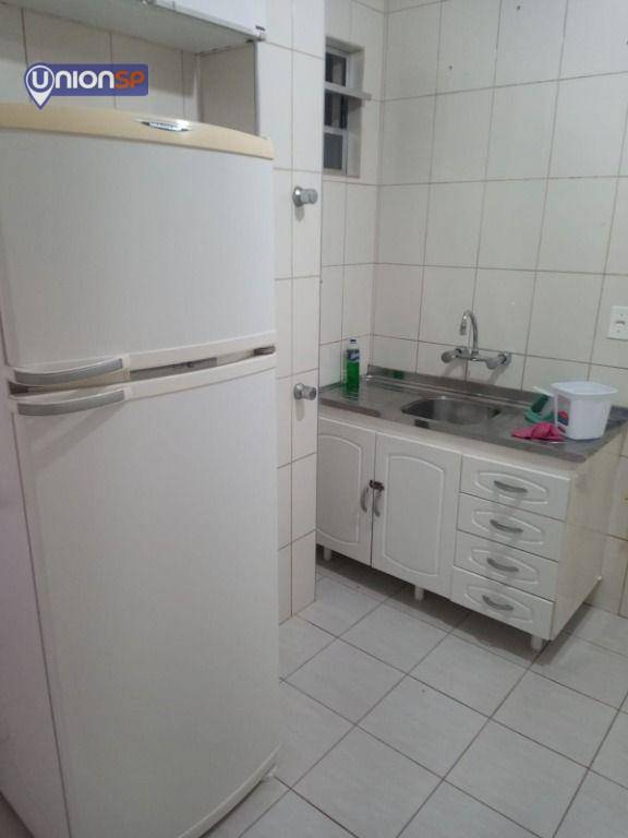 Apartamento à venda com 1 quarto, 37m² - Foto 8