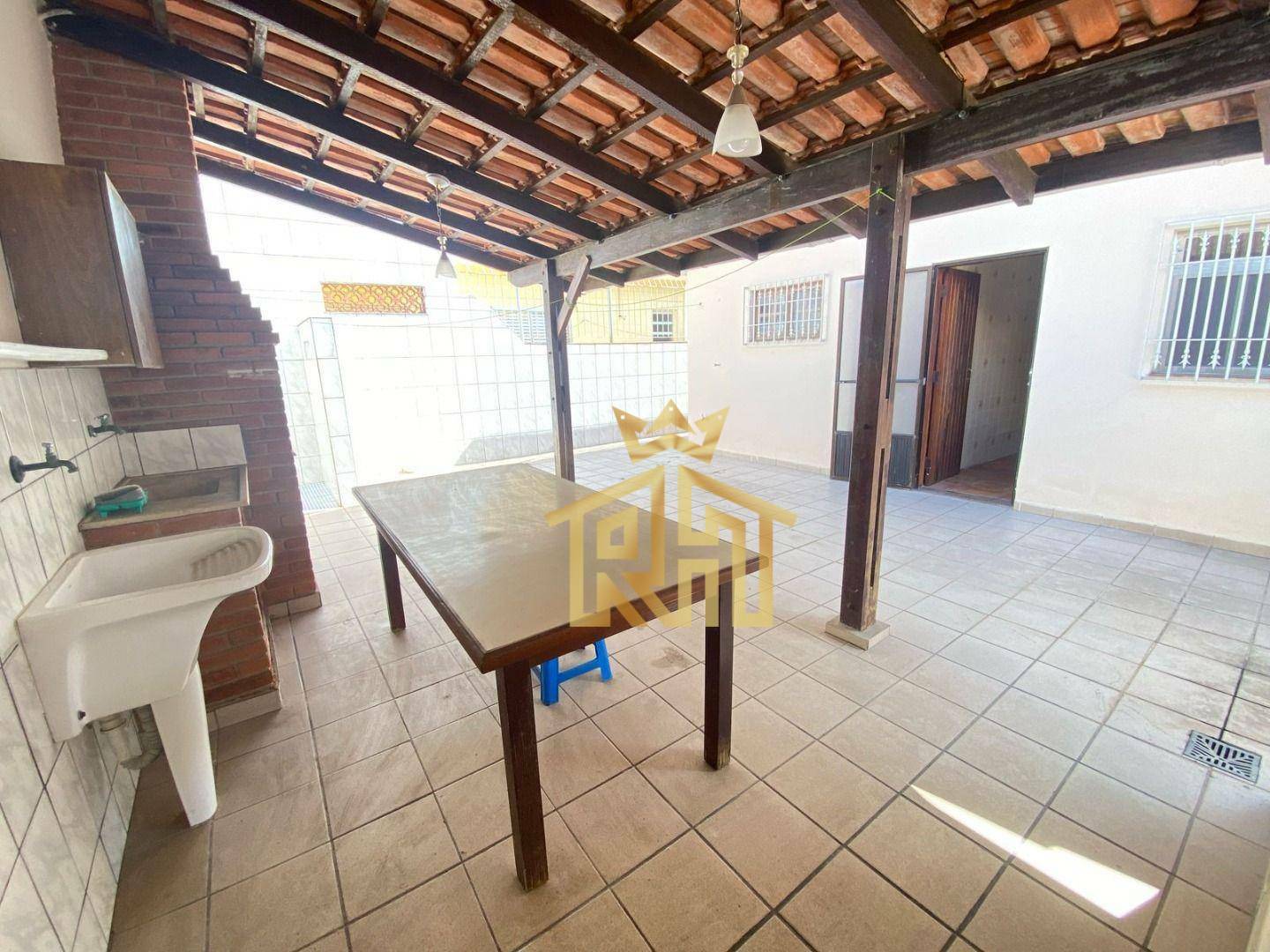 Casa à venda com 2 quartos, 200M2 - Foto 14