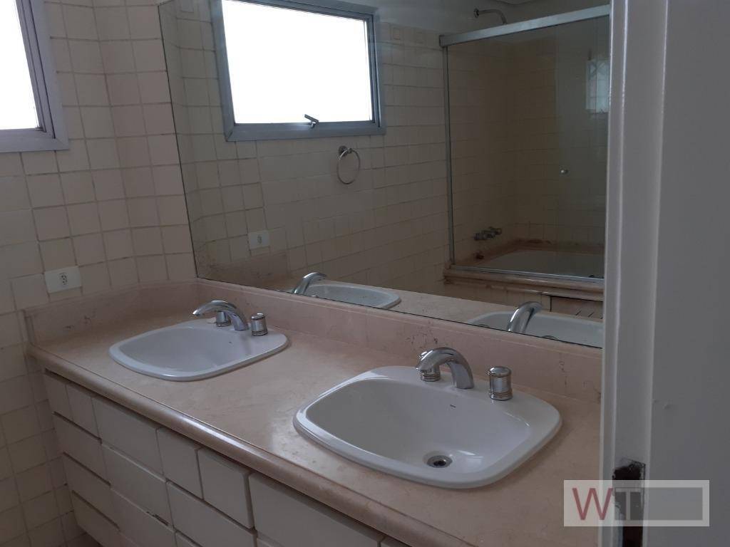 Apartamento à venda e aluguel com 4 quartos, 195m² - Foto 30