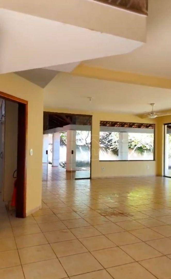 Casa à venda com 4 quartos, 384m² - Foto 3