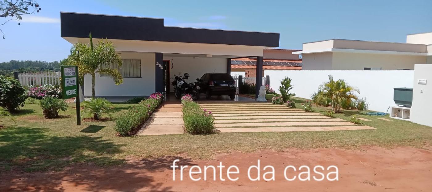 Casa de Condomínio à venda com 2 quartos, 170m² - Foto 1