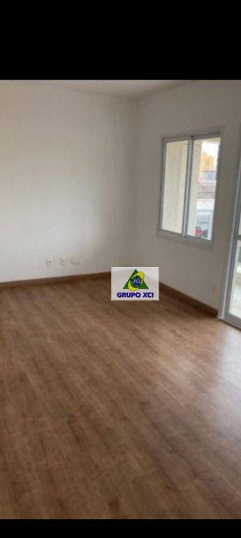 Apartamento à venda com 2 quartos, 67m² - Foto 1