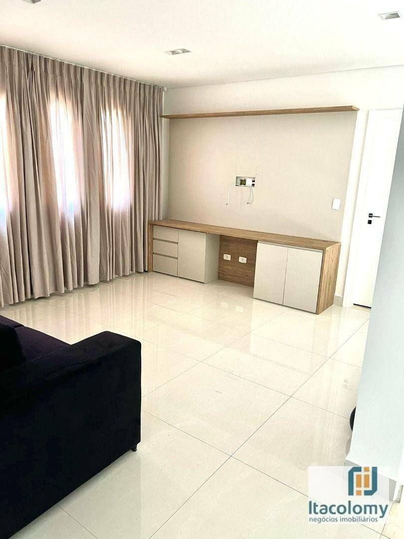 Casa de Condomínio à venda com 4 quartos, 382m² - Foto 2