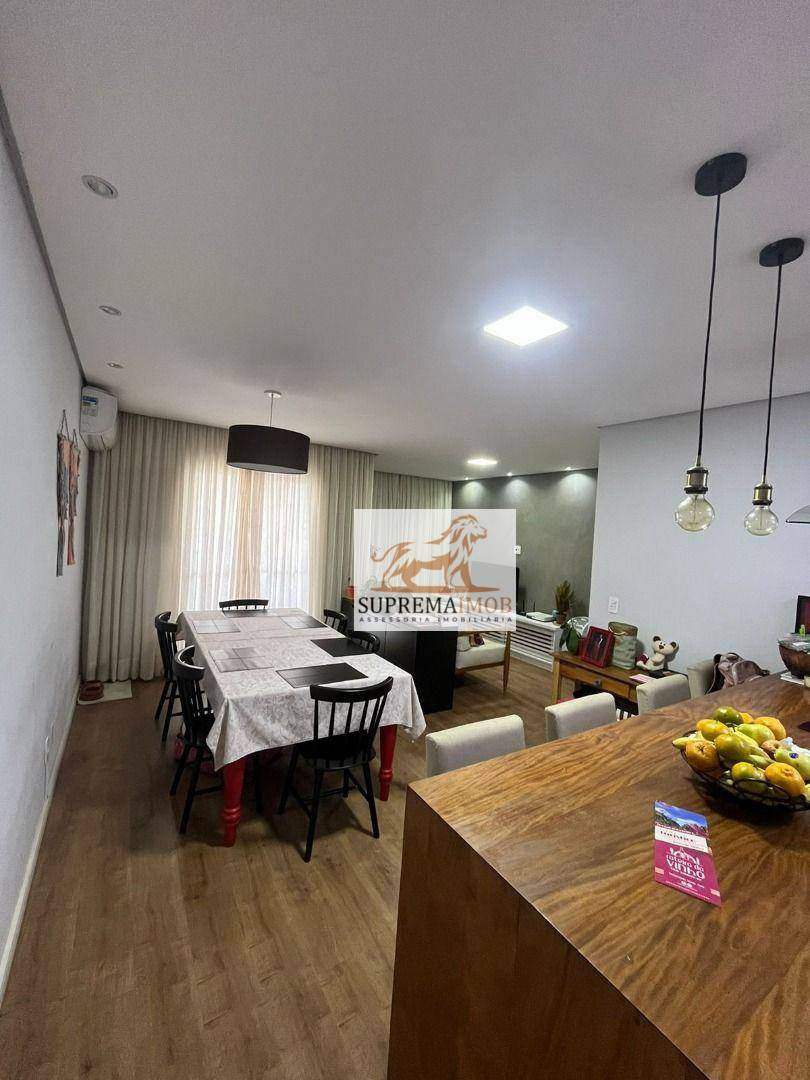 Apartamento à venda com 2 quartos, 72m² - Foto 2