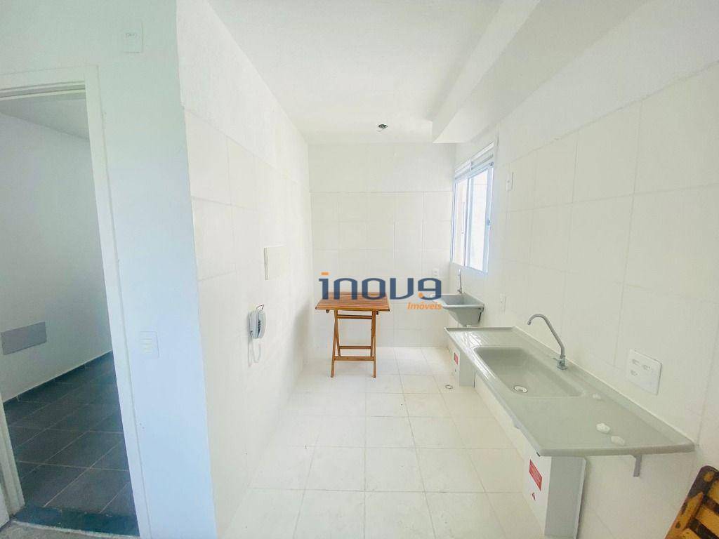 Apartamento à venda com 2 quartos, 44m² - Foto 6