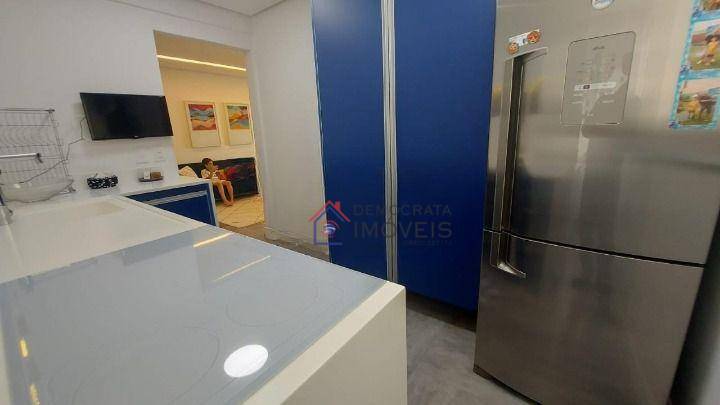 Apartamento à venda com 2 quartos, 78m² - Foto 3