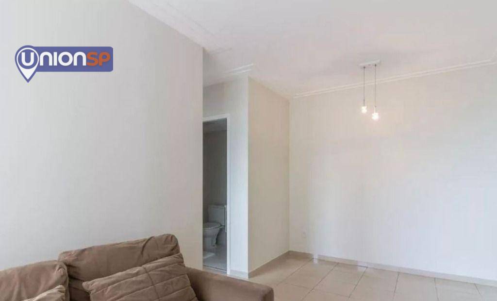 Apartamento à venda com 2 quartos, 63m² - Foto 2