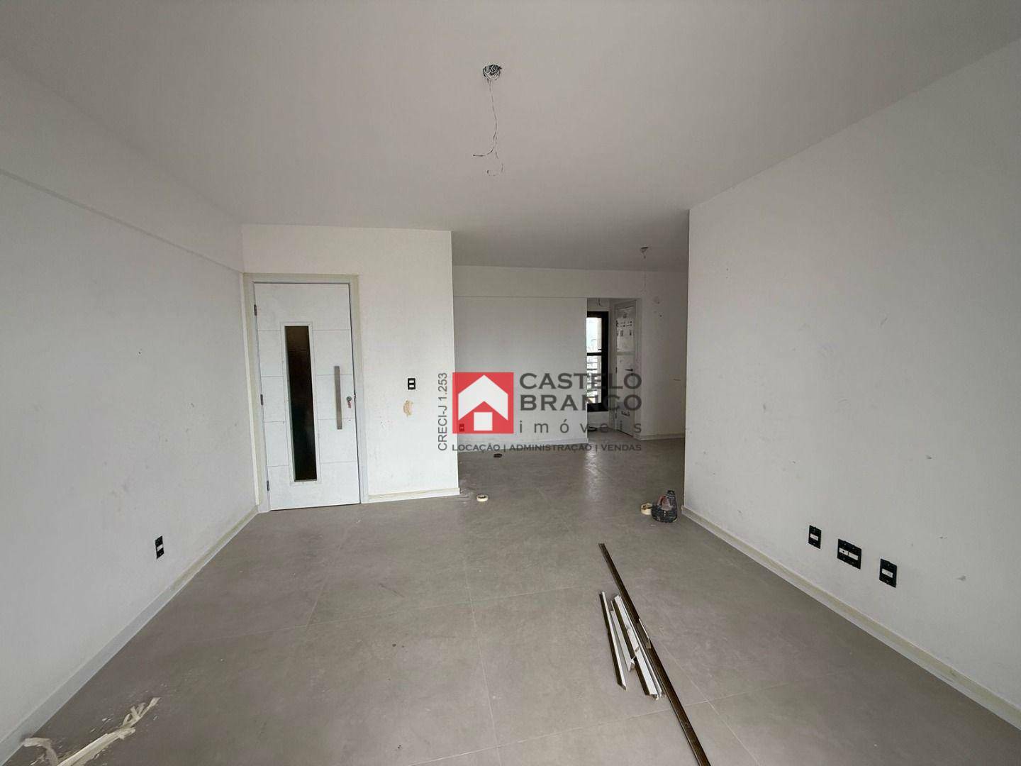 Apartamento à venda com 3 quartos, 114m² - Foto 11