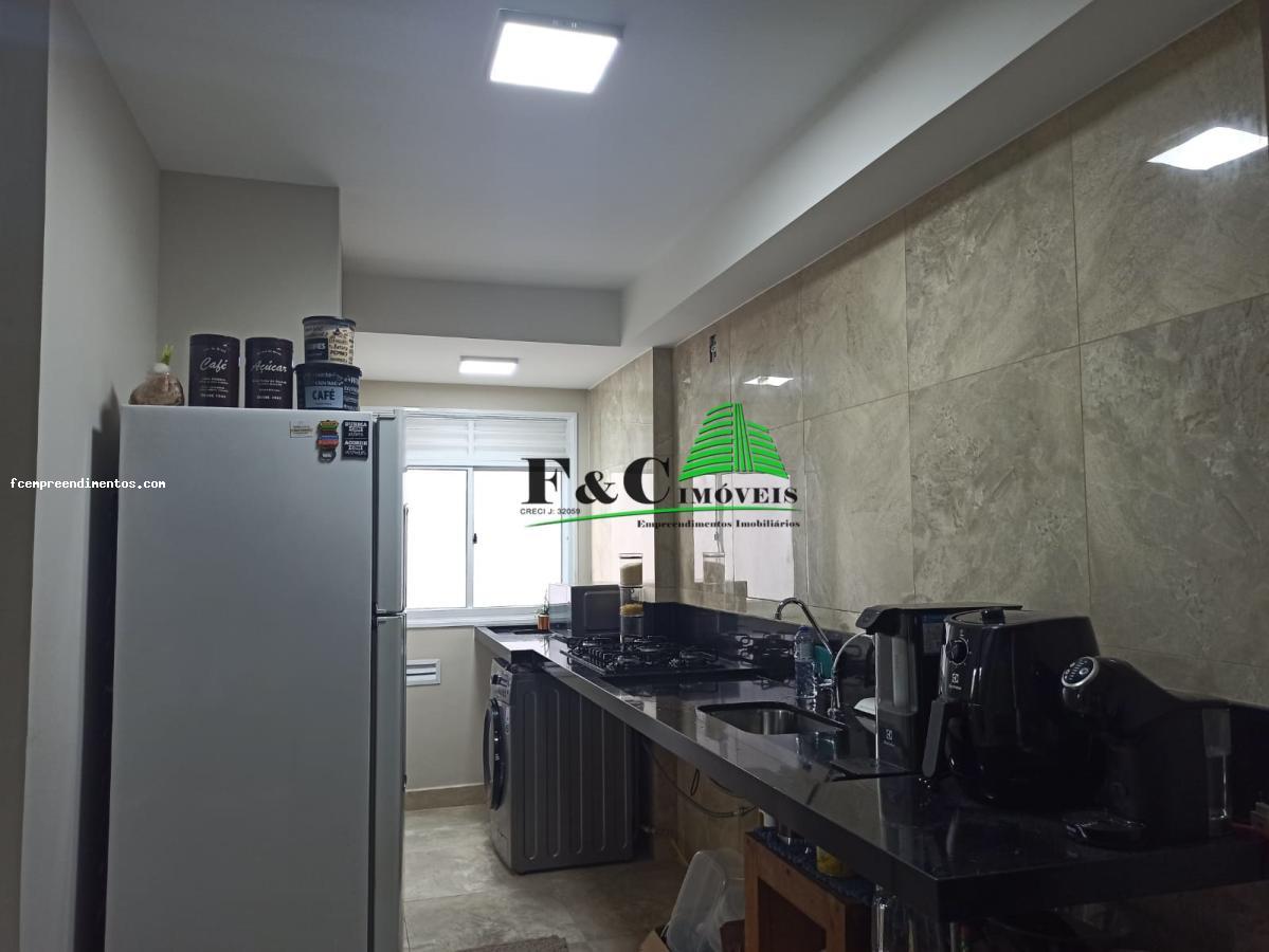 Apartamento à venda com 2 quartos, 48m² - Foto 1