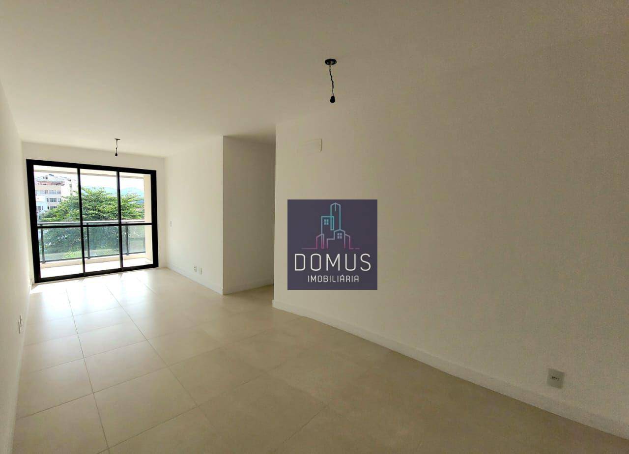 Apartamento à venda com 2 quartos, 80m² - Foto 2