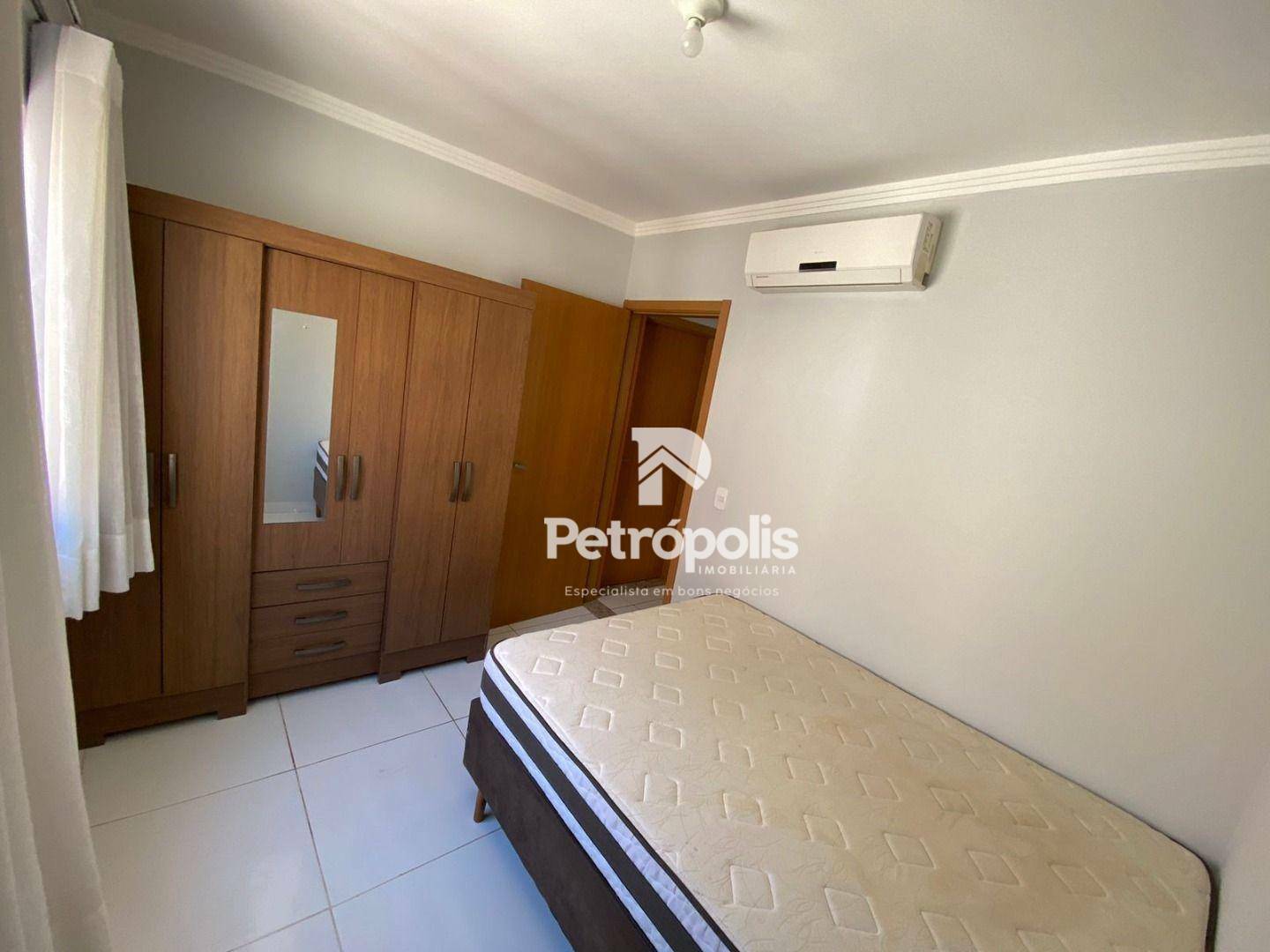 Apartamento à venda com 2 quartos, 56m² - Foto 13