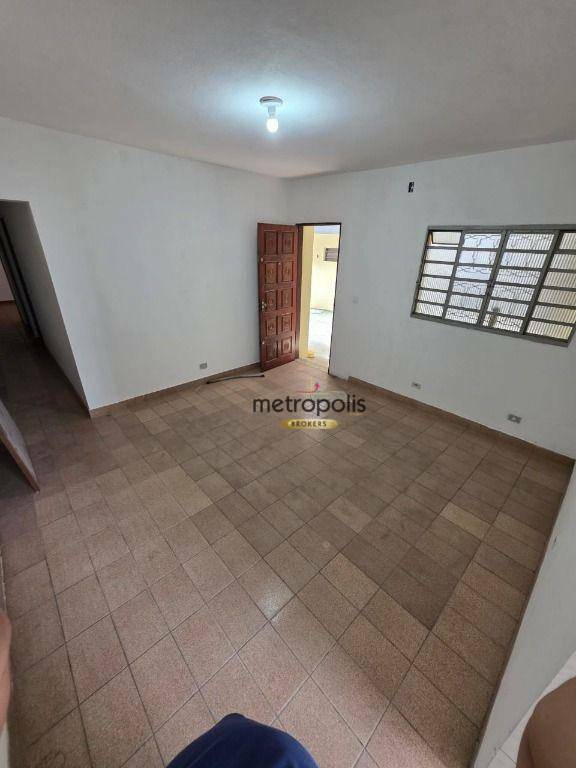 Casa para alugar com 2 quartos, 70m² - Foto 4