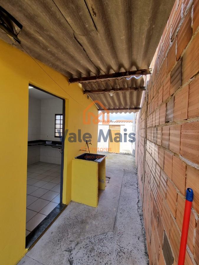 Casa à venda com 2 quartos, 160m² - Foto 4