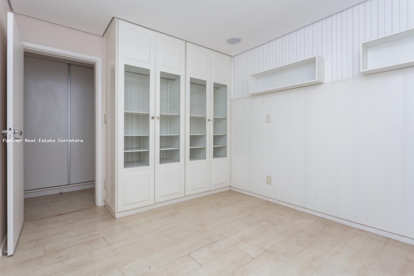Cobertura à venda com 3 quartos, 249m² - Foto 12
