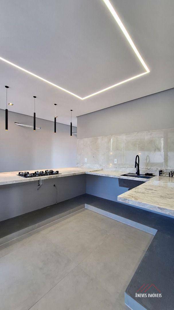 Casa de Condomínio à venda com 4 quartos, 300m² - Foto 18
