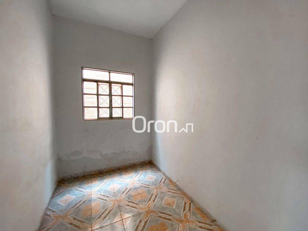 Sobrado à venda com 6 quartos, 300m² - Foto 11