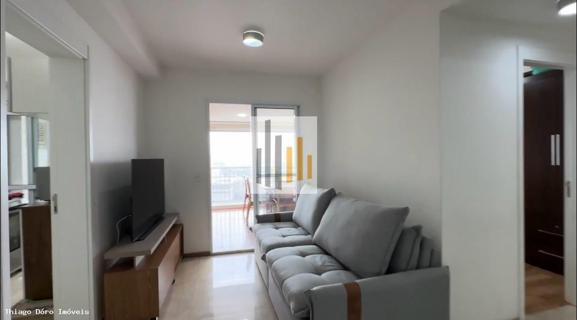 Apartamento à venda com 2 quartos, 65m² - Foto 4